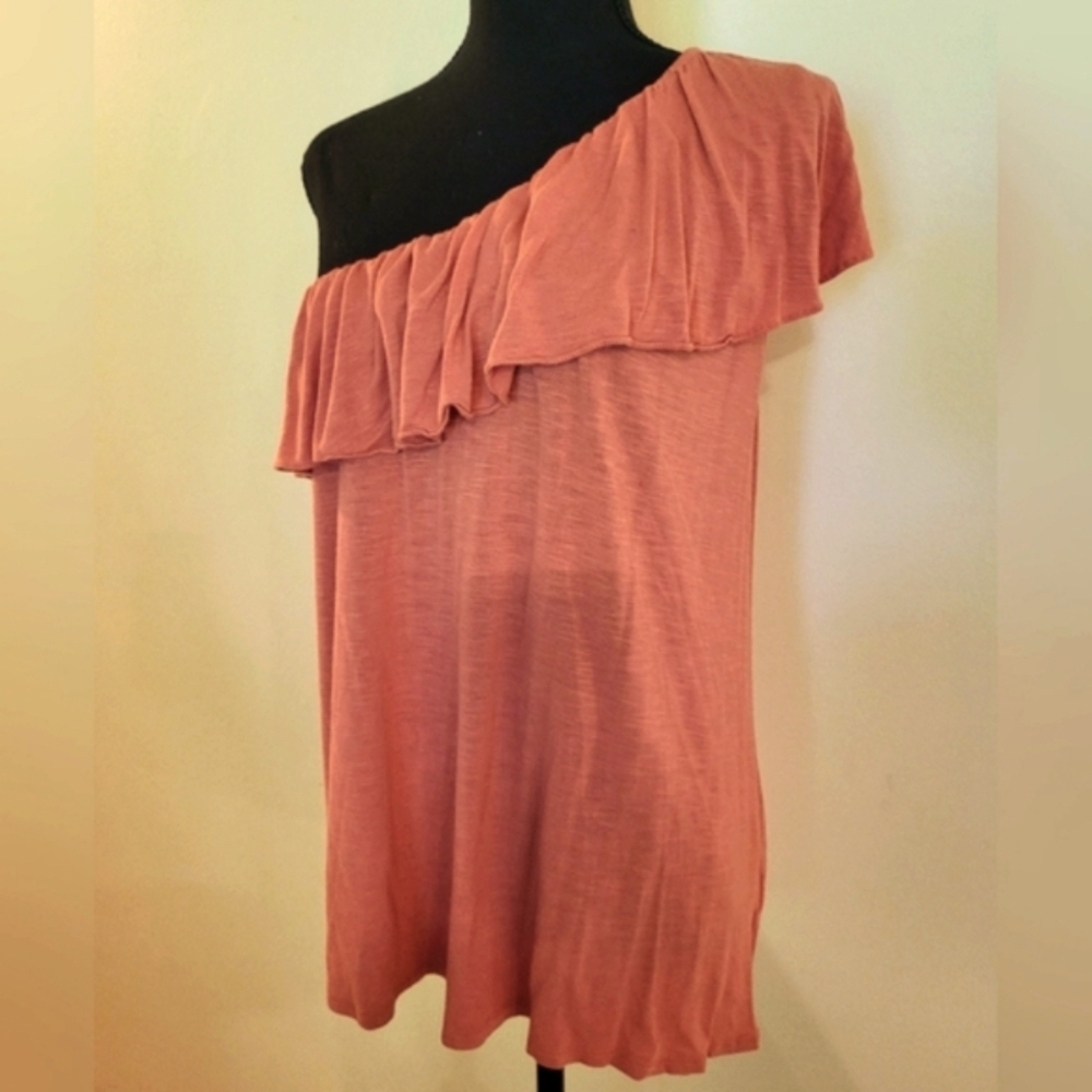 Sexy Coral One Shoulder Blouse W/Ruffle Around‎ Shoulders (Size Large)